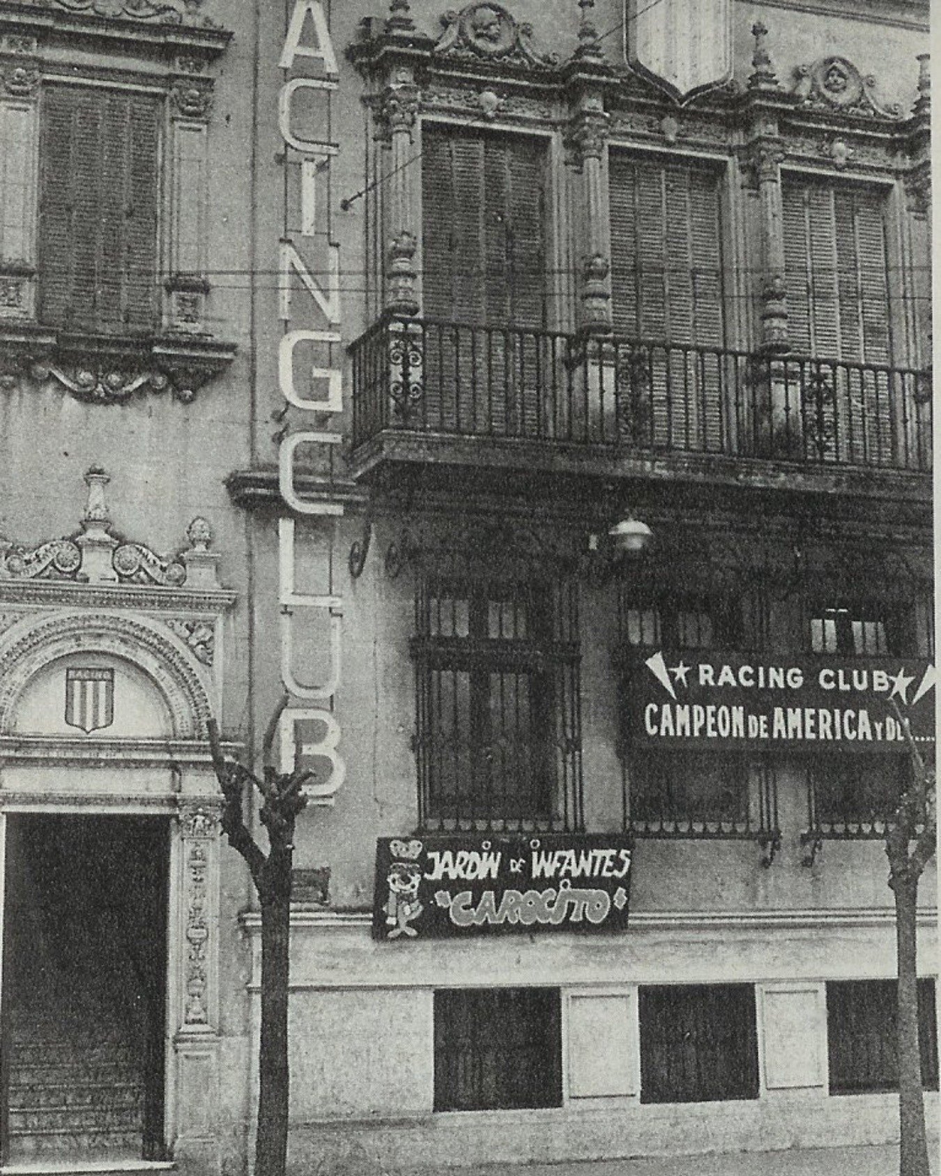 Foto histórica de la sede de Racing Club